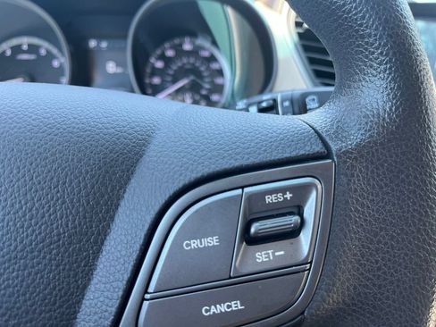 Used 2017 Hyundai Santa Fe Sport FWD image 15