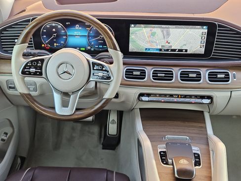 Used 2023 Mercedes-Benz Maybach GLS 600 Maybach GLS 600 image 27