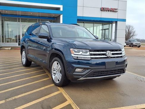 Used 2020 Volkswagen Atlas SE w/ Panoramic Sunroof Package FWD image 32