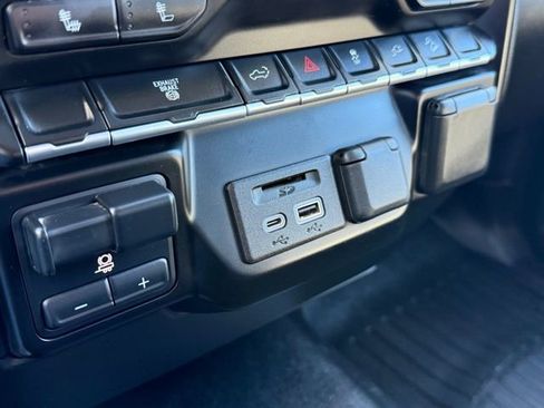Used 2023 Chevrolet Silverado 3500 LTZ w/ Z71 Off-Road Package AWD/4WD image 28