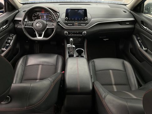 Used 2025 Nissan Altima 2.5 SR image 19