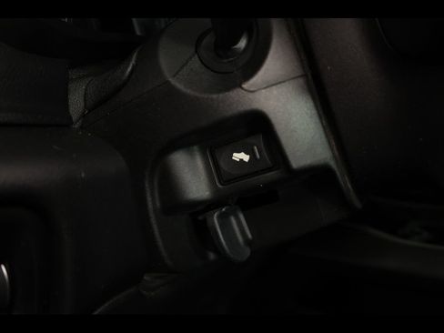 Used 2020 RAM 2500 Big Horn w/ Night Edition AWD/4WD image 27