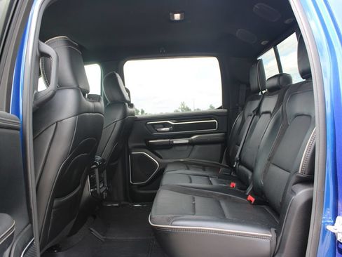 Used 2019 RAM 1500 Laramie w/ Sport Appearance Package AWD/4WD image 19