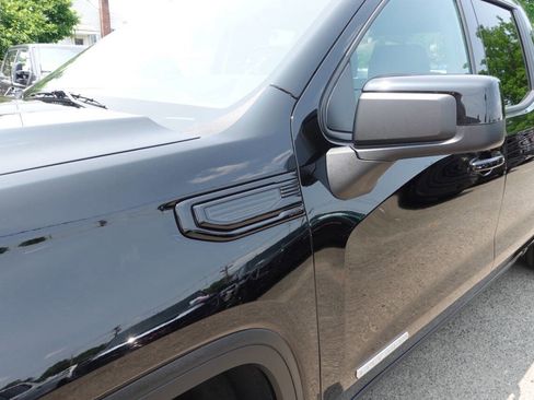 Used 2023 GMC Sierra 1500 Elevation image 7