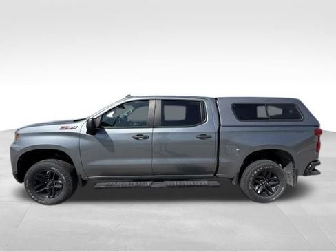 Used 2020 Chevrolet Silverado 1500 Custom Trail Boss w/ Custom Convenience Package AWD/4WD image 3