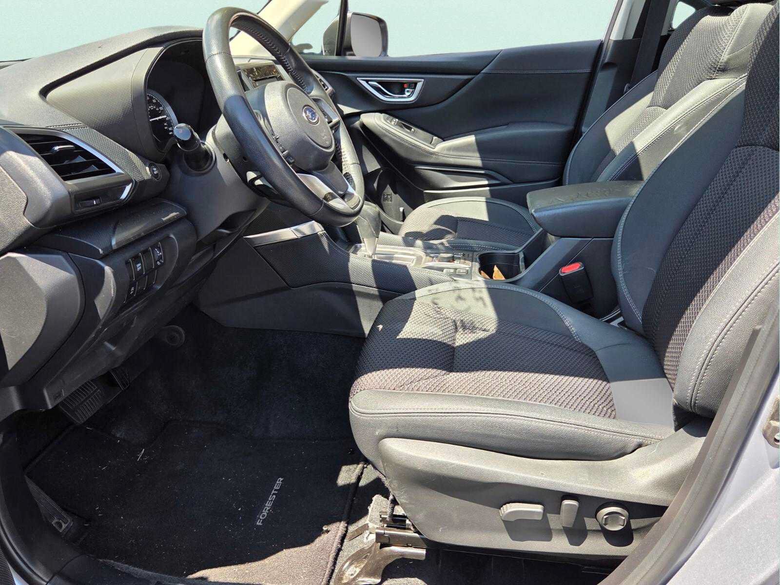 Used 2024 Subaru Forester Premium AWD/4WD image 7
