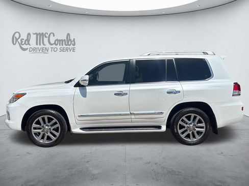 Used 2014 Lexus LX 570 4WD image 2