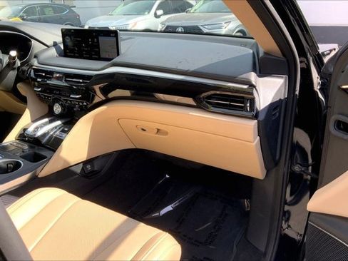 Used 2023 Acura MDX SH-AWD w/ Technology Package image 16
