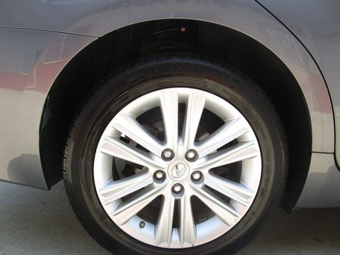Used 2015 Lexus ES 350 w/ Premium Package FWD image 5