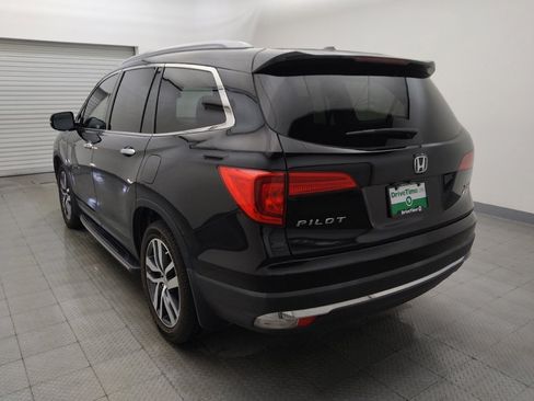 Used 2017 Honda Pilot Touring image 5