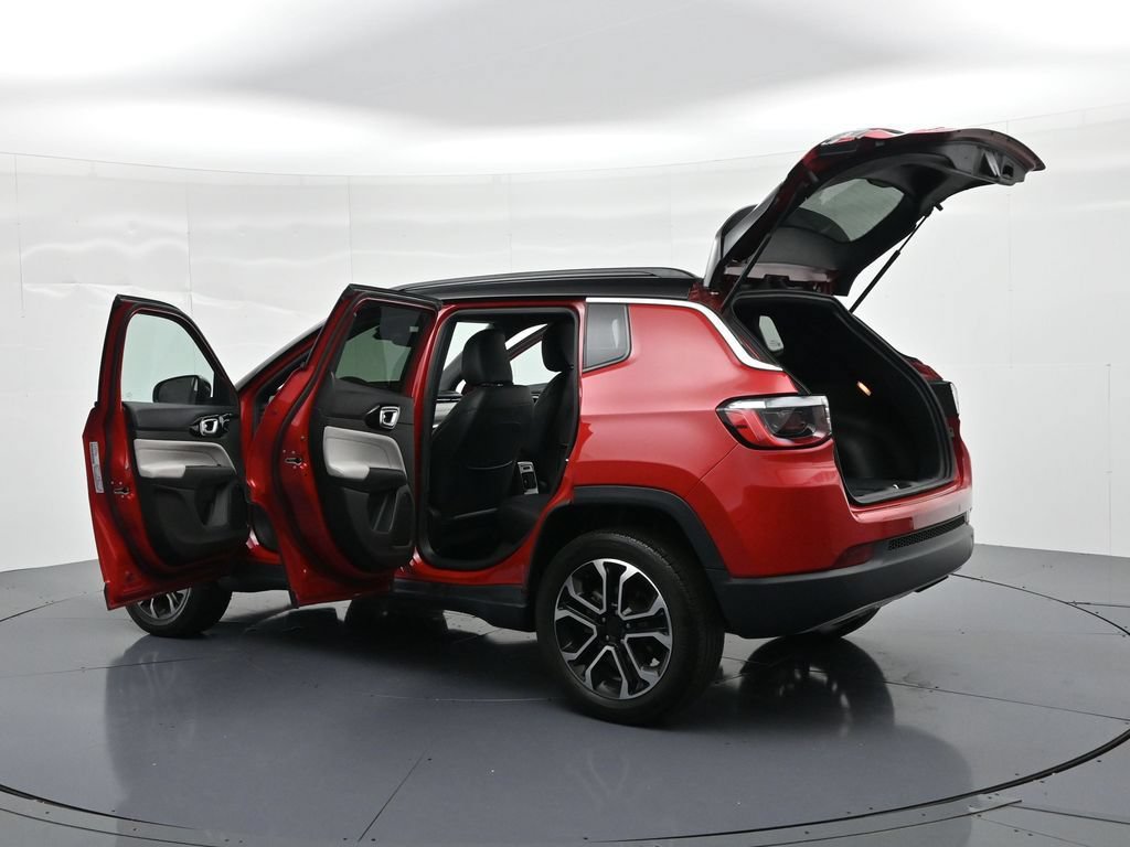 Used 2023 Jeep Compass Limited AWD/4WD image 24