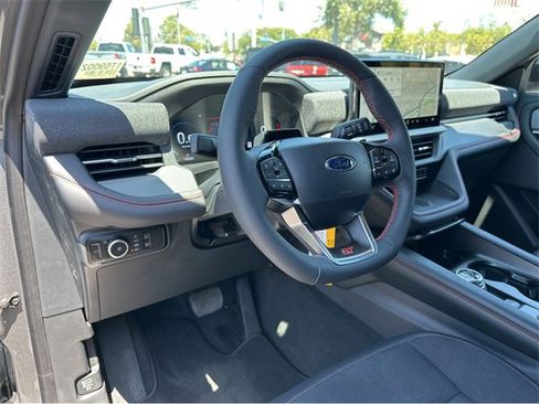 New 2025 Ford Explorer ST image 36