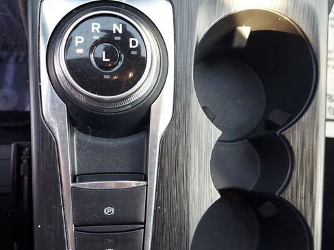 Used 2024 Ford Escape ST-Line w/ Tech Pack #1 image 27