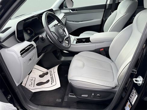 Used 2024 Hyundai Palisade SEL image 13