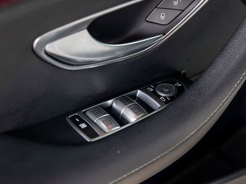 Used 2020 Mercedes-Benz E 350 Sedan image 41