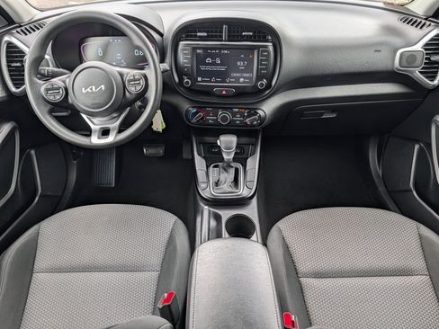 Certified 2023 Kia Soul LX w/ Option Group 015 FWD image 10