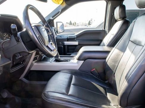 Used 2019 Ford F150 Lariat image 16