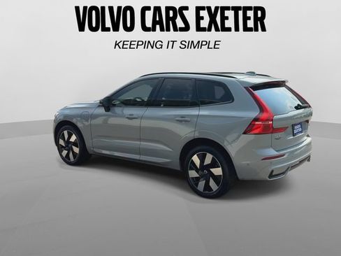 Used 2024 Volvo XC60 T8 Plus w/ Protection Package Premier AWD/4WD image 8