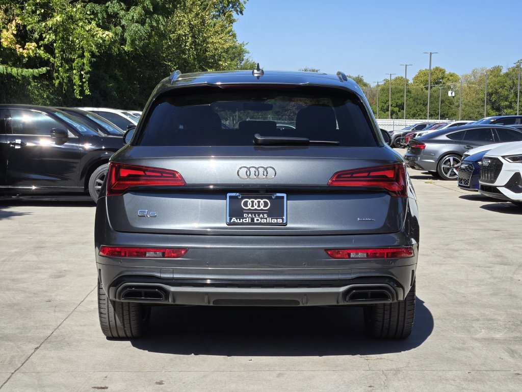 Used 2023 Audi Q5 e Prestige AWD/4WD image 9