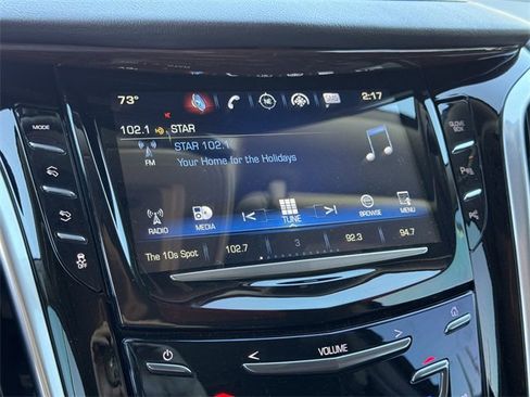 Used 2020 Cadillac Escalade 2WD image 16