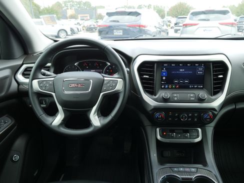 Used 2023 GMC Acadia SLT w/ Elevation Edition image 21