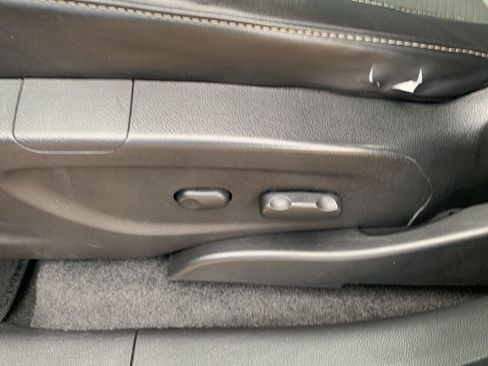 Used 2013 Buick Encore FWD image 7