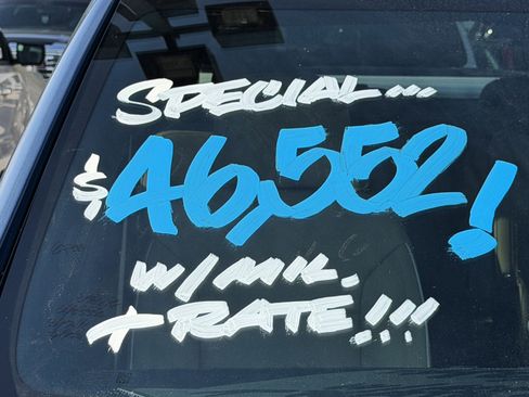 New 2026 Buick Enclave Preferred w/ Power Package image 2