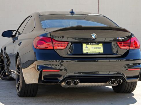 Used 2018 BMW M4 Coupe RWD image 5