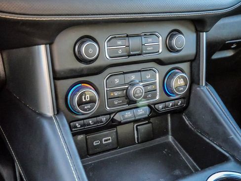 Used 2022 Chevrolet Tahoe Premier image 36