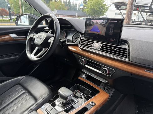 Used 2023 Audi Q5 2.0T Premium w/ Convenience Package AWD/4WD image 19