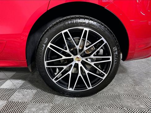 Used 2026 Porsche Macan AWD/4WD image 28