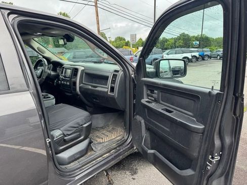 Used 2016 RAM 1500 Express w/ Popular Equipment Group AWD/4WD image 16