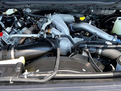 Used 2024 Ford F250 Lariat AWD/4WD image 33