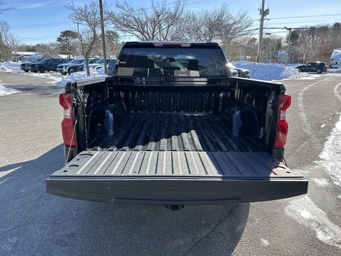 Used 2025 Chevrolet Silverado 1500 LT AWD/4WD image 25