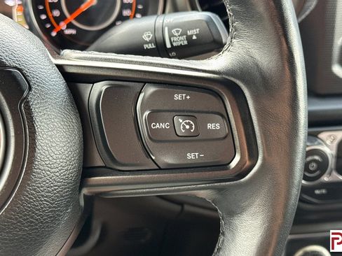 Used 2019 Jeep Wrangler Unlimited Sport S AWD/4WD image 29