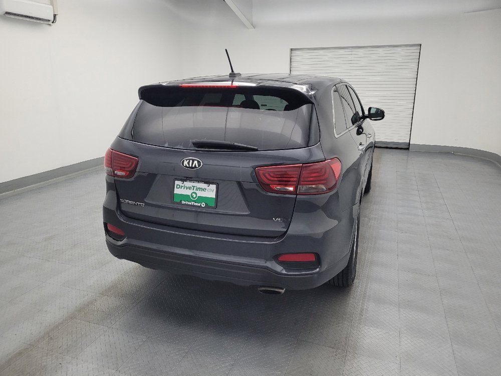Used 2019 Kia Sorento AWD V6 image 7