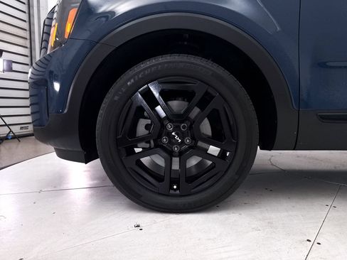 Certified 2024 Kia Telluride EX X-Line AWD/4WD image 18