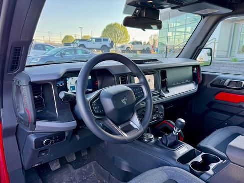Certified 2023 Ford Bronco 2-Door w/ Sasquatch Package AWD/4WD image 9