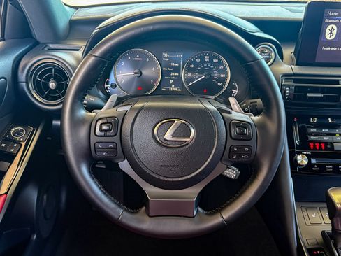 Used 2025 Lexus IS 350 F Sport RWD image 27