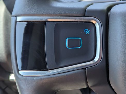 Used 2025 Ford Expedition Active AWD/4WD image 16