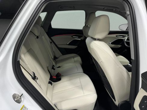 New 2025 Audi Q5 Premium image 11