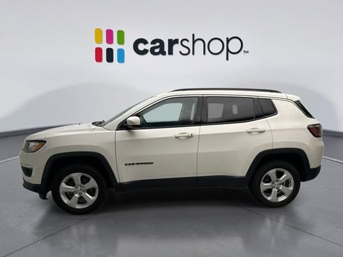 Used 2018 Jeep Compass Latitude w/ Popular Equipment Group AWD/4WD image 2