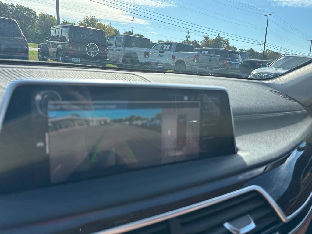 Used 2020 BMW 740i RWD image 18
