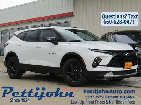 New 2026 Chevrolet Blazer LT w/ Midnight/Sport Edition AWD/4WD image 1