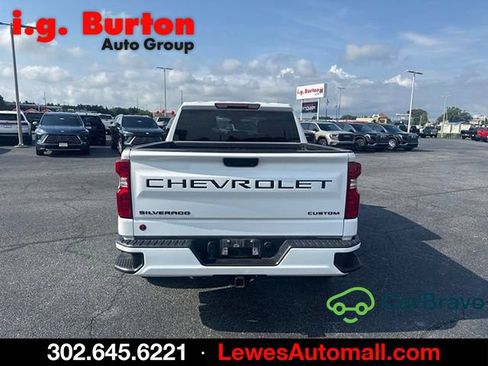 Used 2025 Chevrolet Silverado 1500 Custom w/ Turbomax Blackout Package AWD/4WD image 4