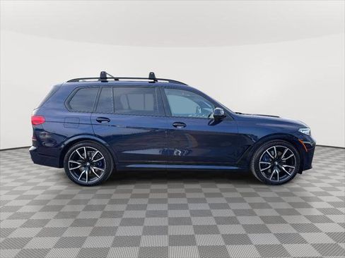 Used 2022 BMW X7 xDrive40i w/ M Sport Package image 8