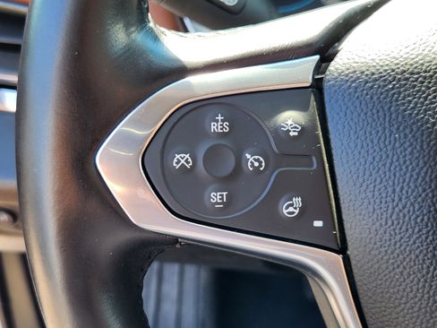 Used 2019 Chevrolet Traverse High Country AWD/4WD image 26