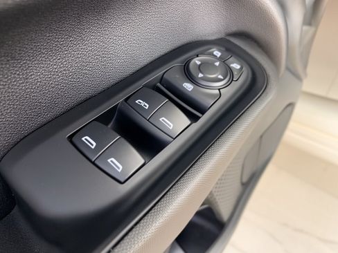 Certified 2024 Chevrolet Silverado 1500 Custom AWD/4WD image 15