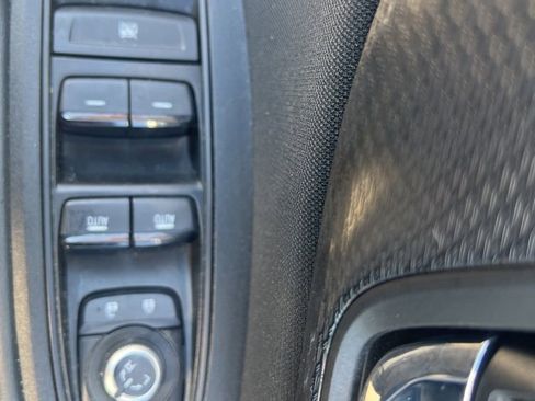 Used 2023 Subaru Outback Premium image 25