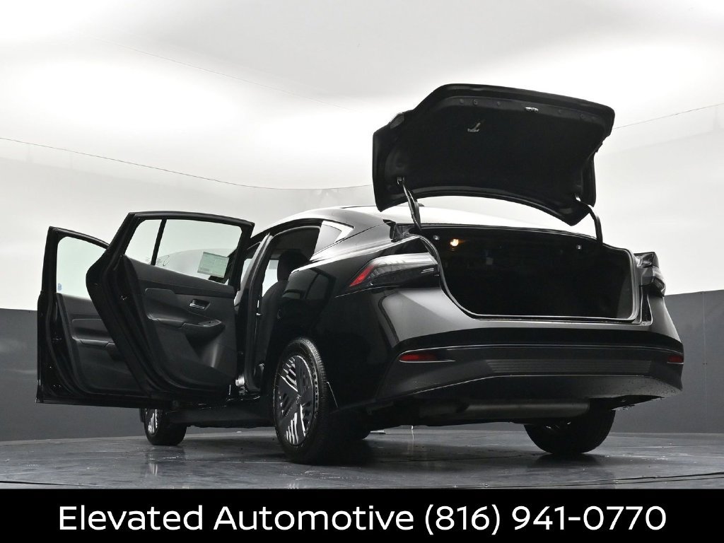 Certified 2026 Nissan Sentra S w/ S Cold Weather Package FWD image 34